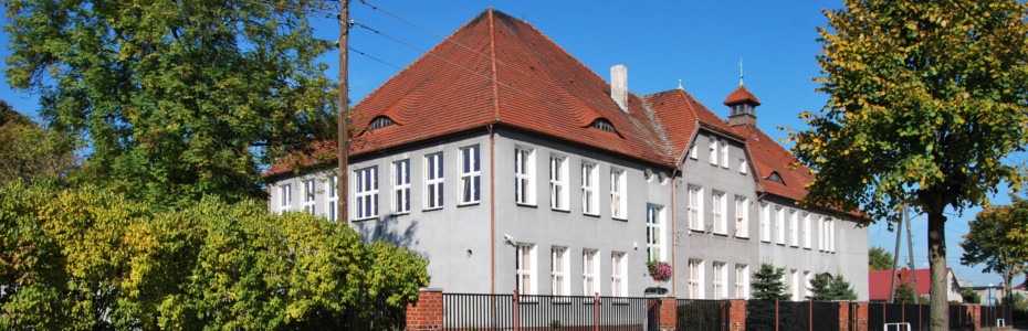 Budynek Zespołu Szkół w Cybince